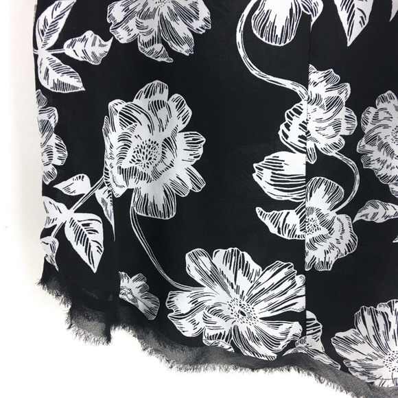 Who What Wear Womens Top Small Black White Floral Sleeveless Chiffon Blouse - Picture 7 of 11